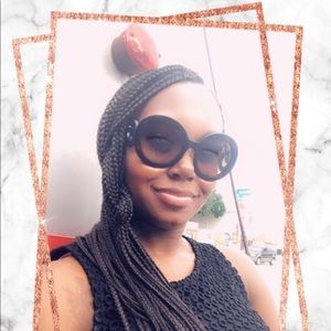 Meet your Posher, Daisha